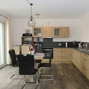  Apartment Schertel